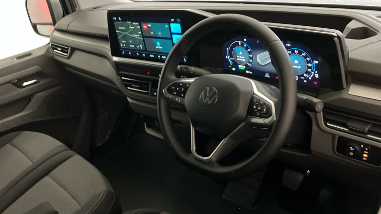 Volkswagen Transporter T32 Swb Electric 160kW 65kWh Commerce Pro Van Auto